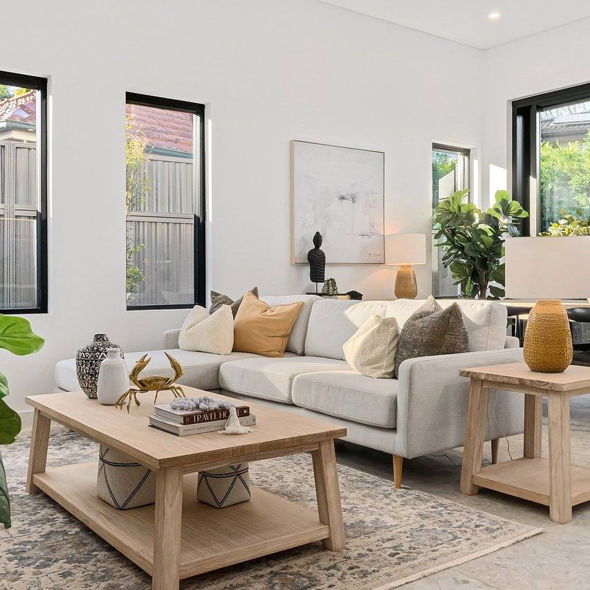 living-room-8215143_1280 (1)